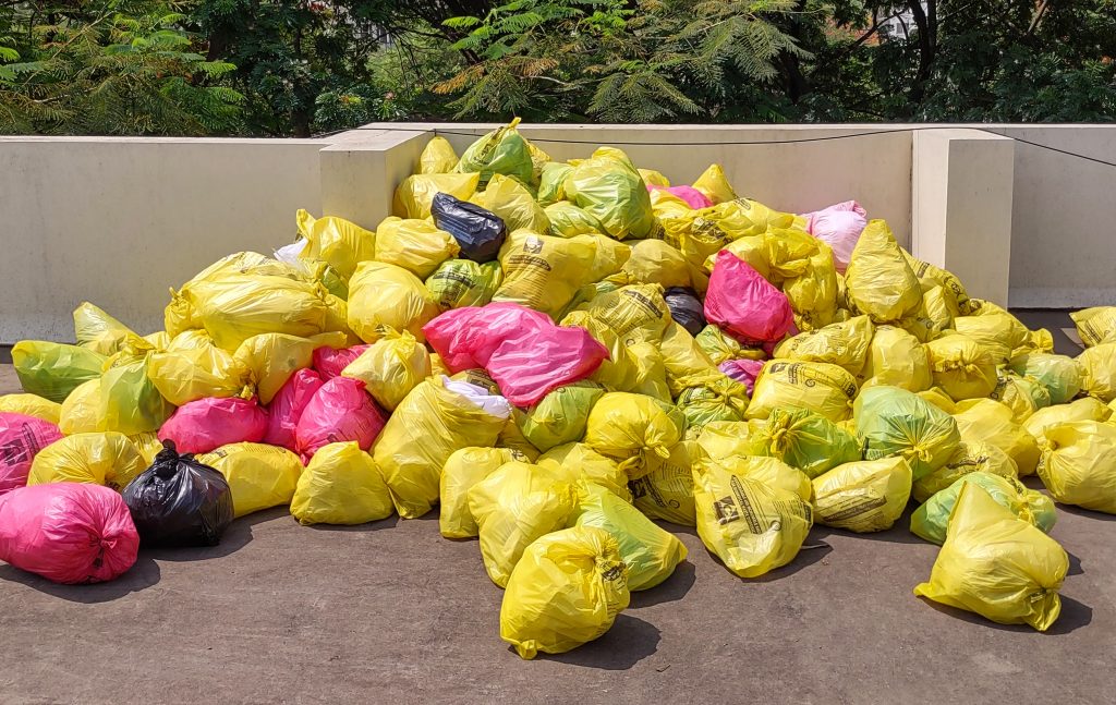 loads of rubbish